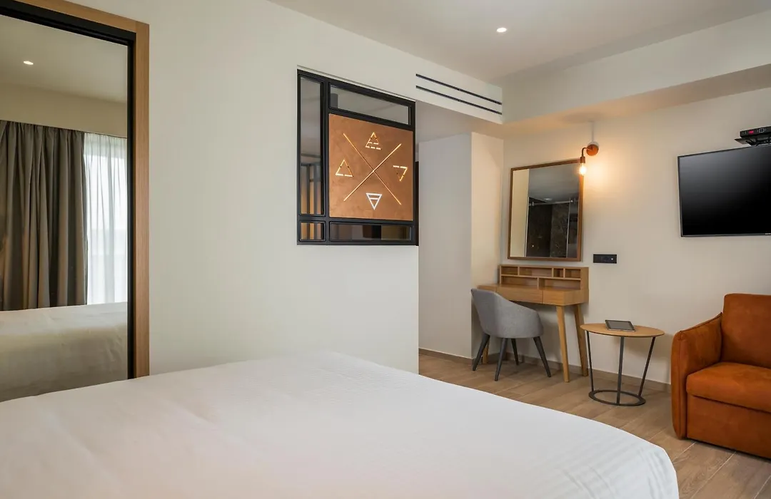 Hyperion City Hotel & Spa-1