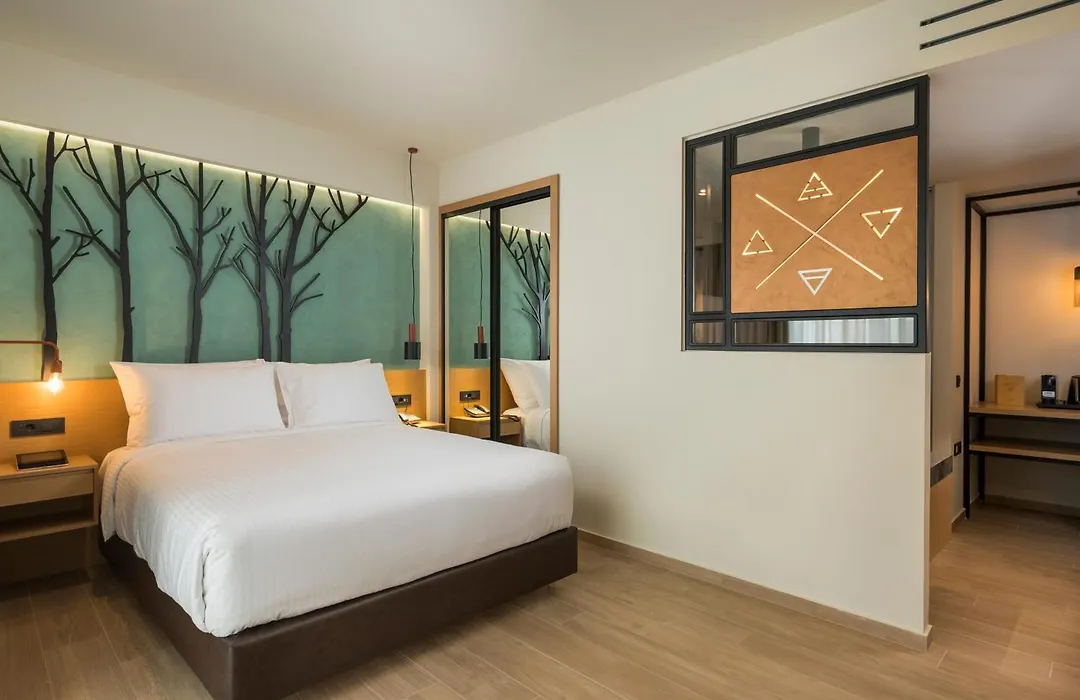 Hyperion City Hotel & Spa-1